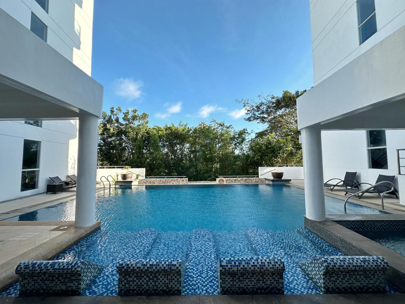 Coral Edge @ Boracay Newcoast Apartment Yapak Ngoại thất bức ảnh